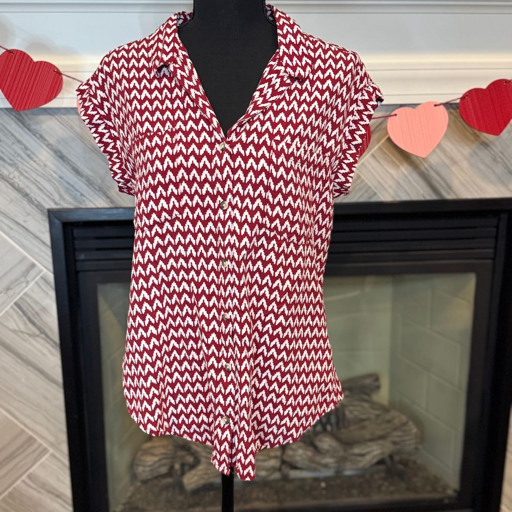 JACHS Girlfriend NY‎ Red & White Chevron Print Cap Sleeve Blouse Small